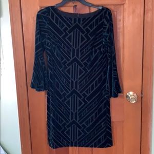 Vince Camuto dress. Size 4 Petite
